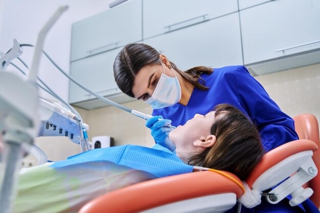 How a dental crown can save you from tooth extraction